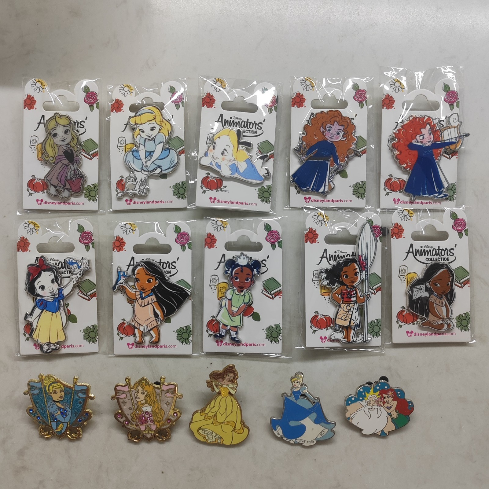 15-Piece Disney Trading Pins Set 15-Piece Disney Trading Pins Set