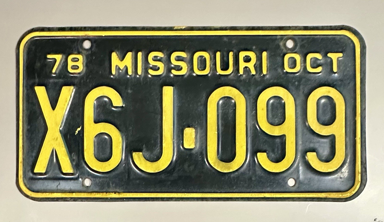 Vintage 1978 Missouri License Plate Vehicle Car Tag X6J-099 Collectible Expired Vintage 1978 Missouri License Plate Vehicle Car Tag X6J-099 Collectible Expired