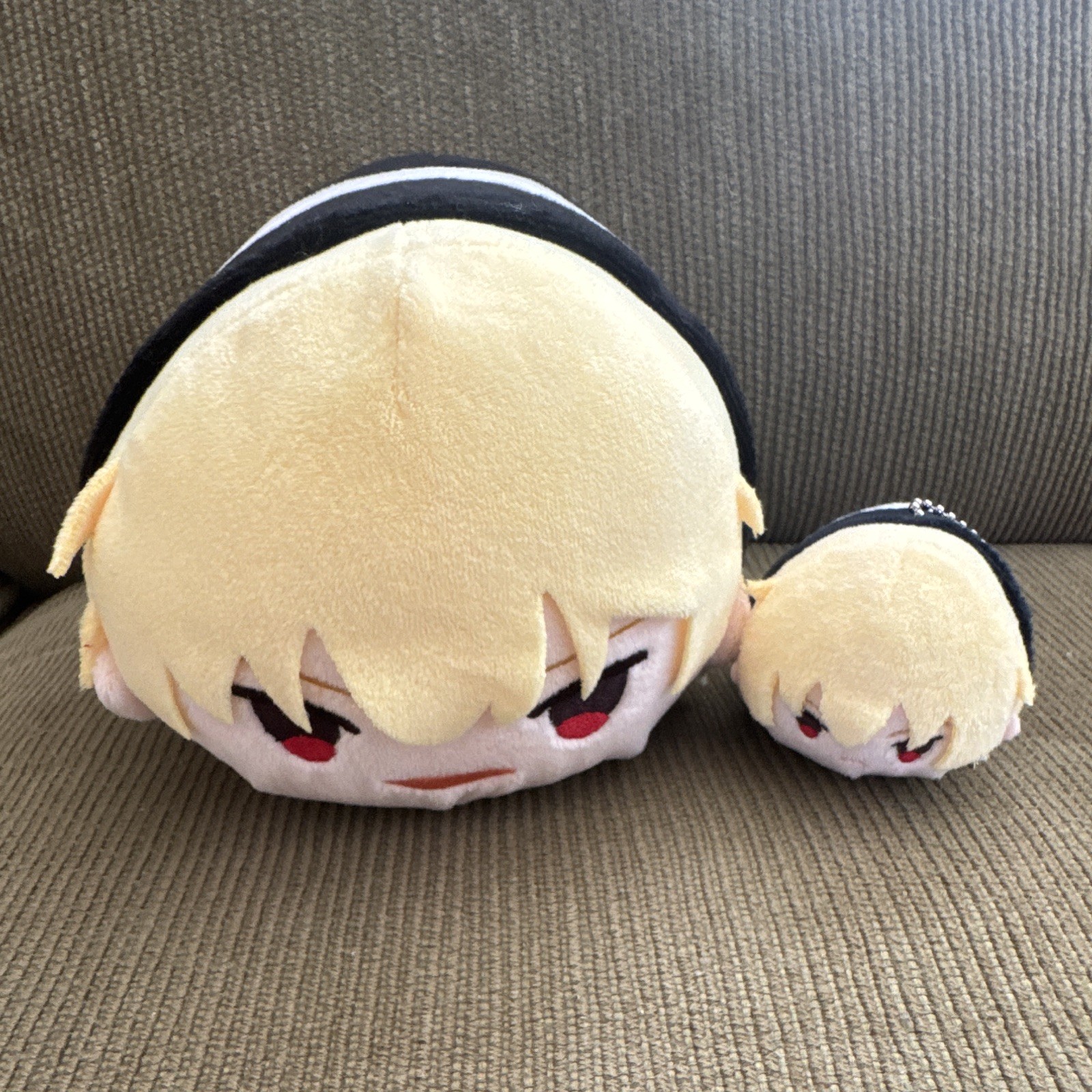 Fate Stay Night Heaven’s Feel Gilgamesh Mochi Plush Set FGO