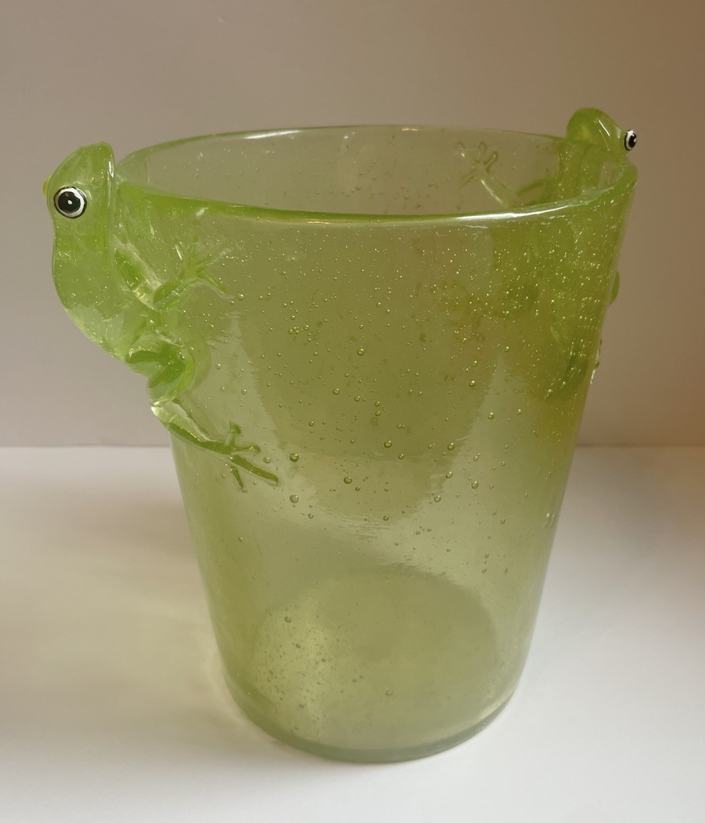 Vintage Lime Green Acrylic Lucite Tree Frog Trash Can/ Waste Basket Bin
