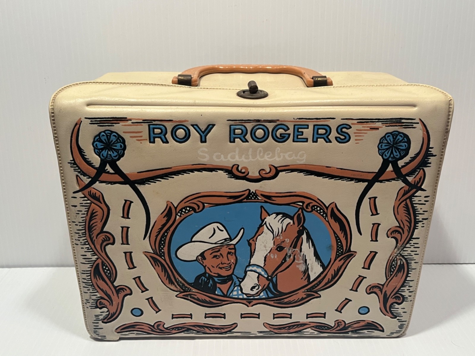 Vintage Roy Rogers Saddlebag Vinyl Lunchbox 1960 Vintage Roy Rogers Saddlebag Vinyl Lunchbox 1960