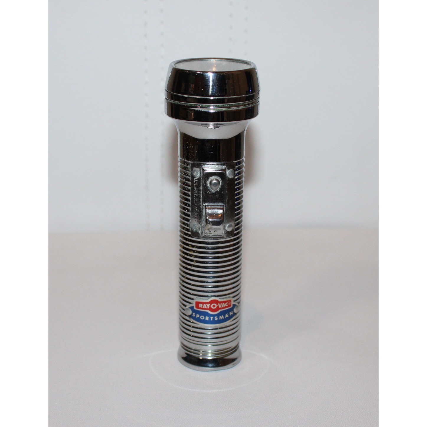 VTG Ray-O-Vac Sportsman silver flashlight chrome ribbed metal Hong Kong WORKS VTG Ray-O-Vac Sportsman silver flashlight chrome ribbed metal Hong Kong WORKS