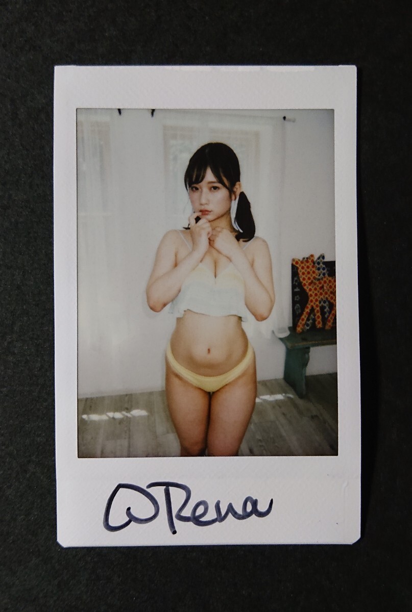 Momozono Rena Purchase Privilege Autographed On-Site   Cheki Fitch