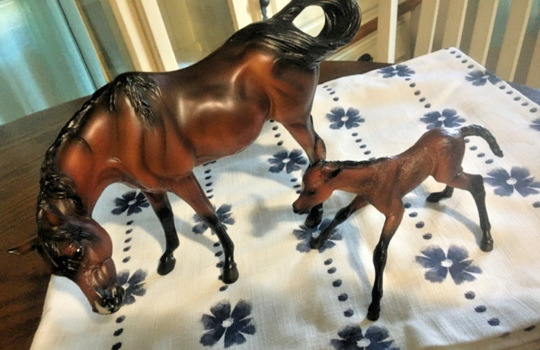 Breyer 2023 Flagship Store SR Mariposa & Flor Bay Suscesion Sr VGC Breyer 2023 Flagship Store SR Mariposa & Flor Bay Suscesion Sr VGC