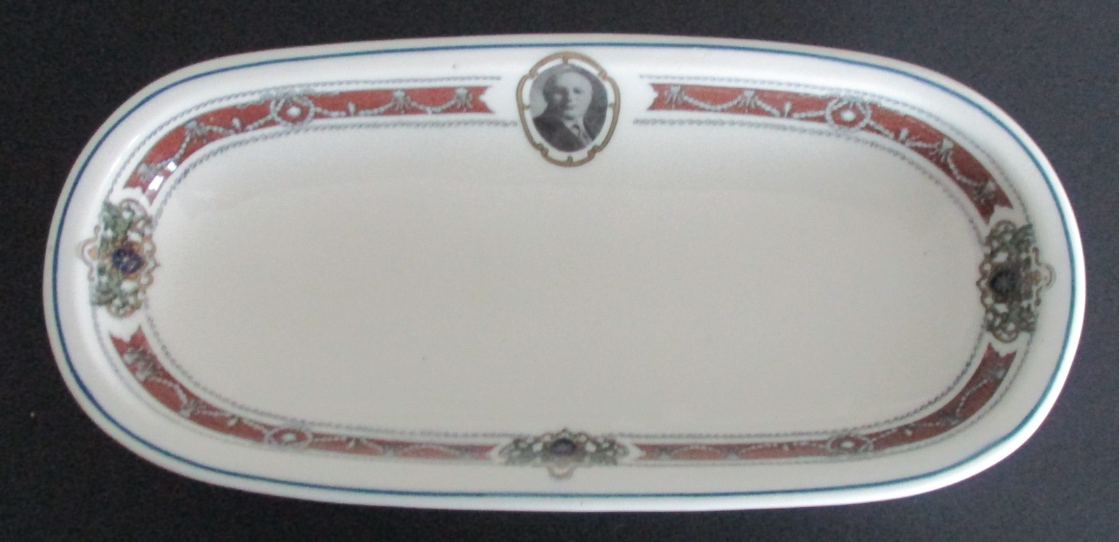 Circa 1930's Souvenir Scammell China Dish Landlords Inn Templeton Massachusetts Circa 1930's Souvenir Scammell China Dish Landlords Inn Templeton Massachusetts