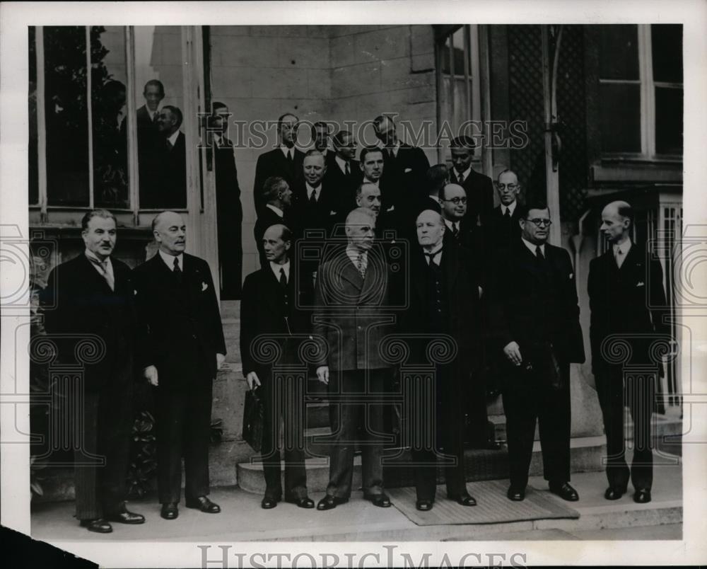 1939 Press Photo Diplomats of Oslo Group Representing Many Countries Meets