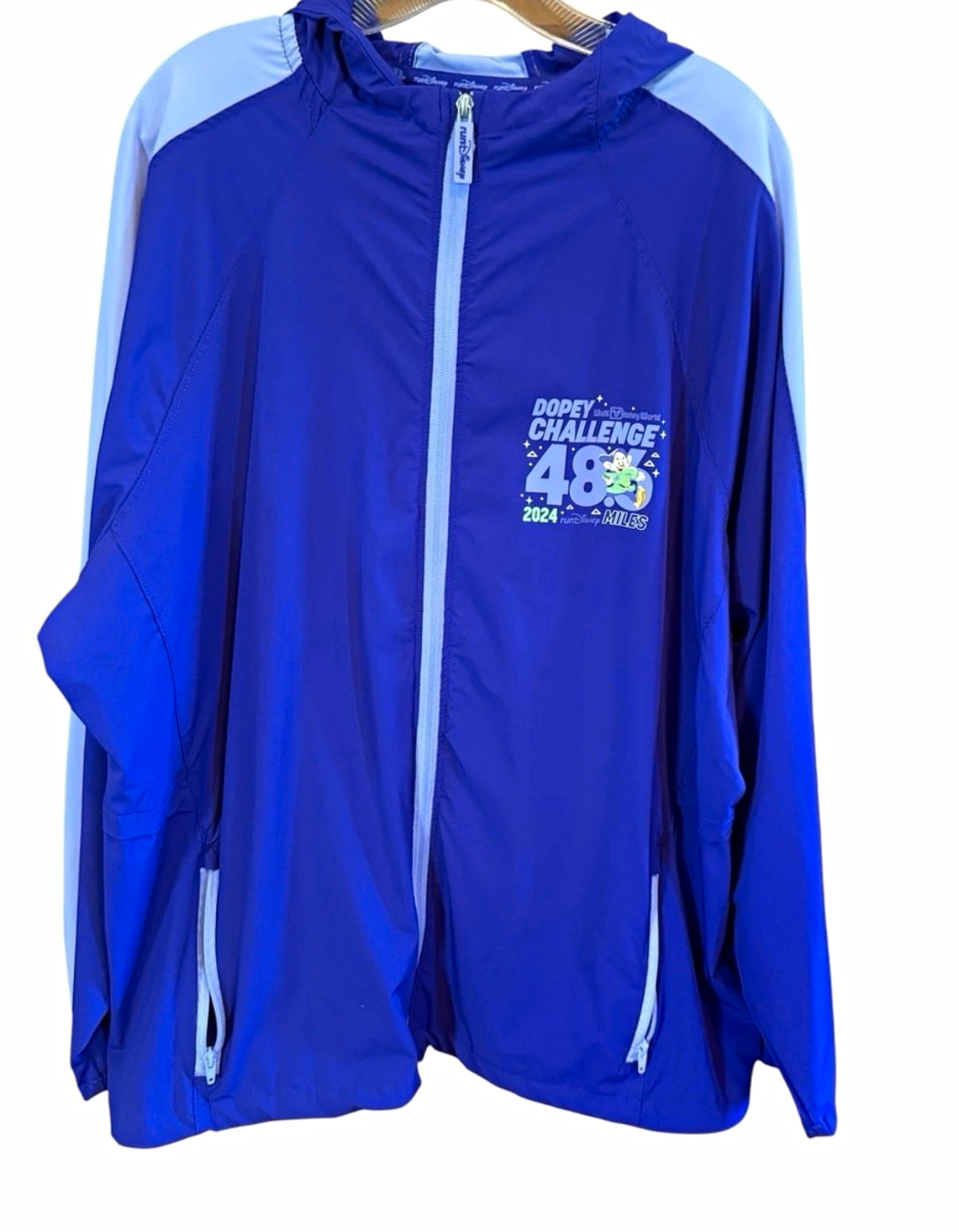 Disney runDisney Dopey Challenge 2024 Hooded Jacket XXL Disney runDisney Dopey Challenge 2024 Hooded Jacket XXL