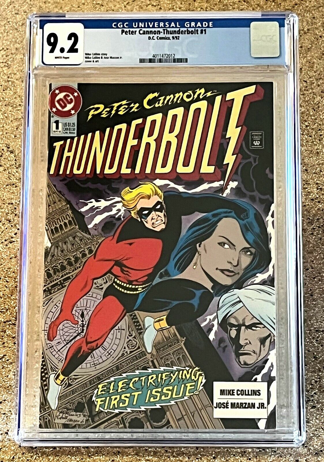 Peter Cannon-Thunderbolt #1 CGC 9.2 D.C. Comics White Pages Collins Cover 1992 ⚡