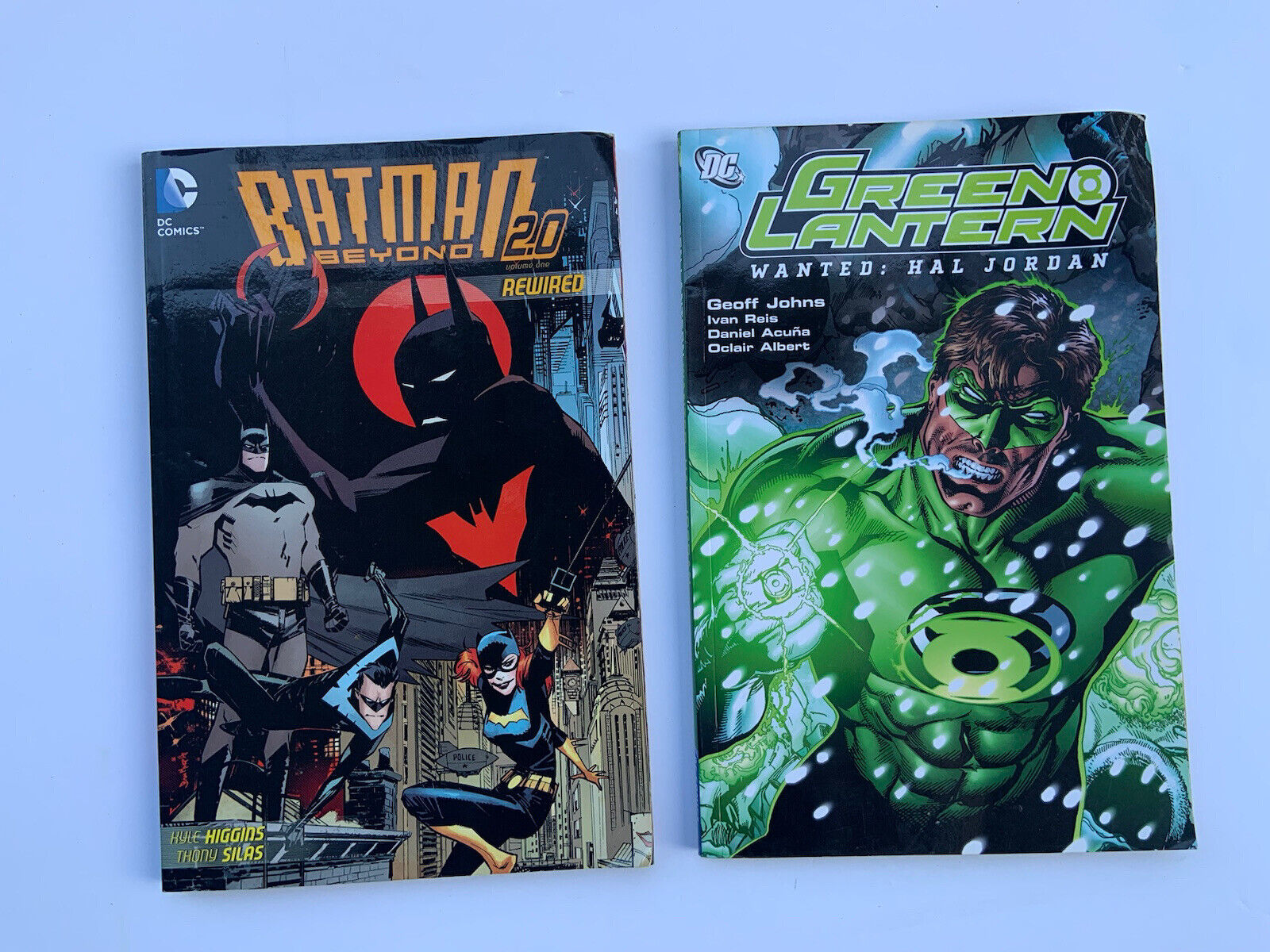 Batman Beyond 2.0: Rewired - Paperback By Higgins, Kyle + Green Lantern