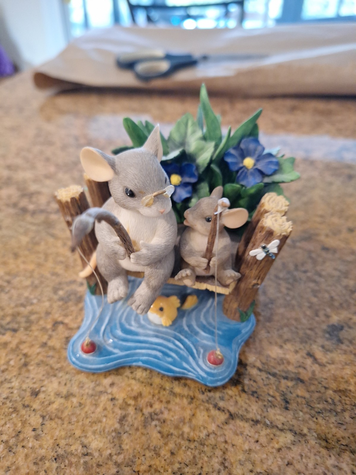 Vintage 2001 Charming Tails “Your The Best-Hook Line & Sinker” Figurine-MINT Vintage 2001 Charming Tails “Your The Best-Hook Line & Sinker” Figurine-MINT