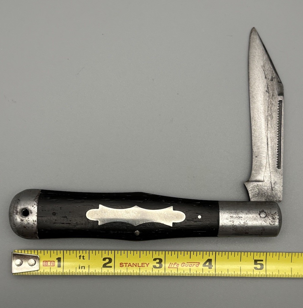 1916-1930 Camillus Cutlery Co New York 3 line stamp Ebony Hunter Knife LARGE 5in 1916-1930 Camillus Cutlery Co New York 3 line stamp Ebony Hunter Knife LARGE 5in