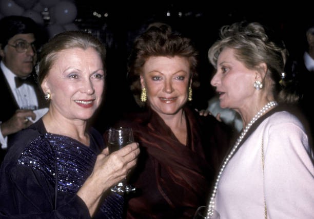 Rahel Dayan restauranteur Regine Zylberberg TV journalist Barbara - Old Photo 1 Rahel Dayan restauranteur Regine Zylberberg TV journalist Barbara - Old Photo 1