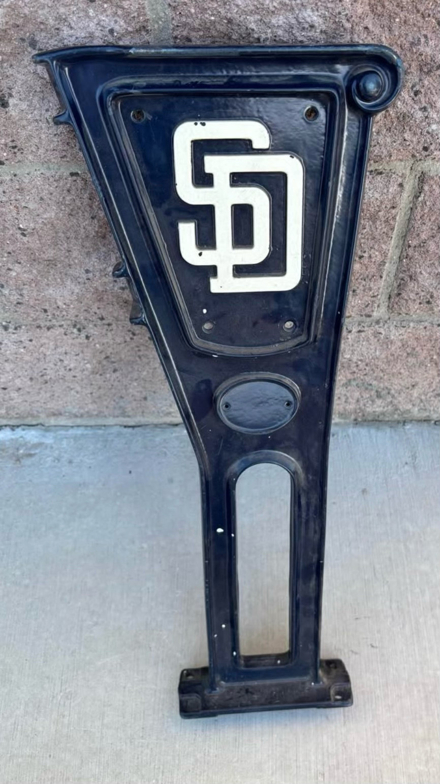 Vintage San Diego Padres Jack Murphy Stadium Seat End SD Logo MLB Authentic