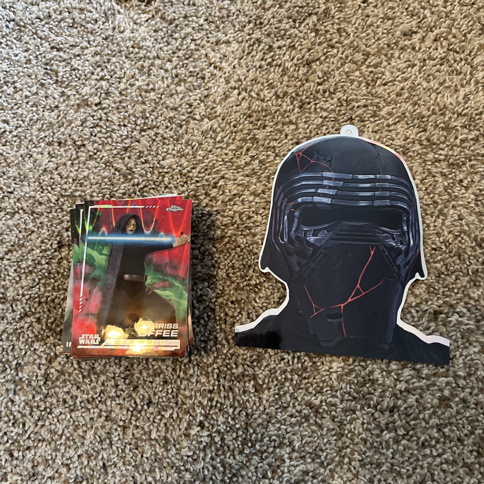 2024/2025 Topps Chrome Star Wars 47 Card Lot (with Big Head) - Inserts, Parallel 2024/2025 Topps Chrome Star Wars 47 Card Lot (with Big Head) - Inserts, Parallel