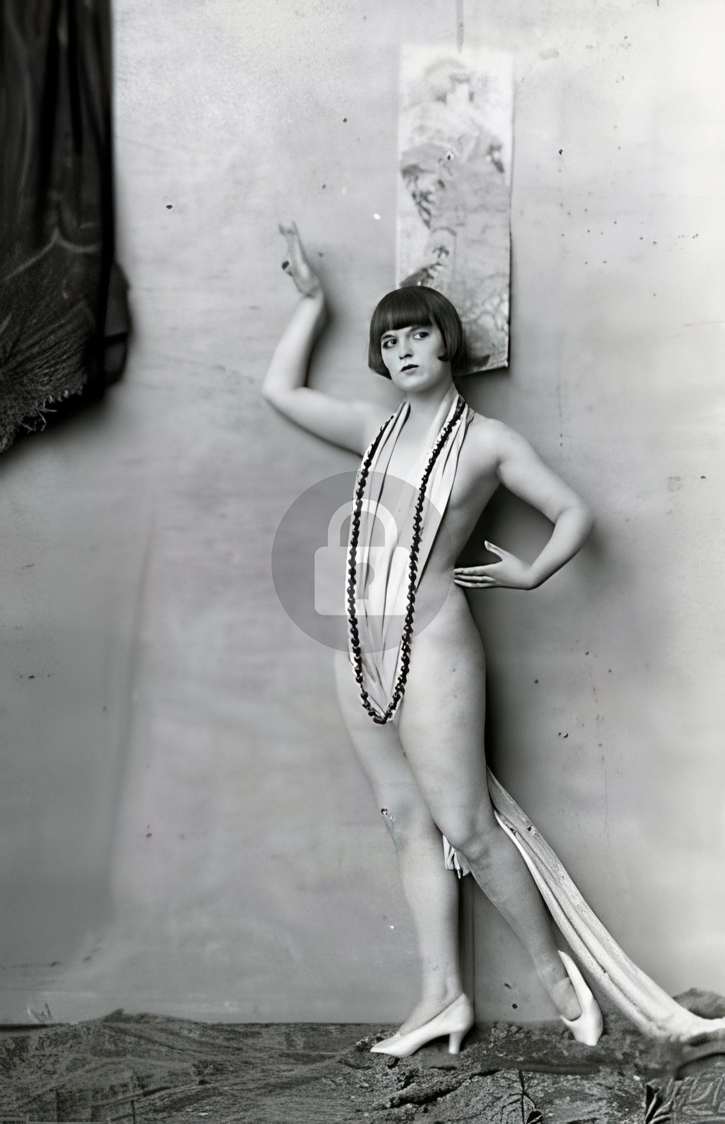 Louise Brooks by Alfred Cheney Johnston *Art Photo Repro Postcard* Louise Brooks by Alfred Cheney Johnston *Art Photo Repro Postcard*