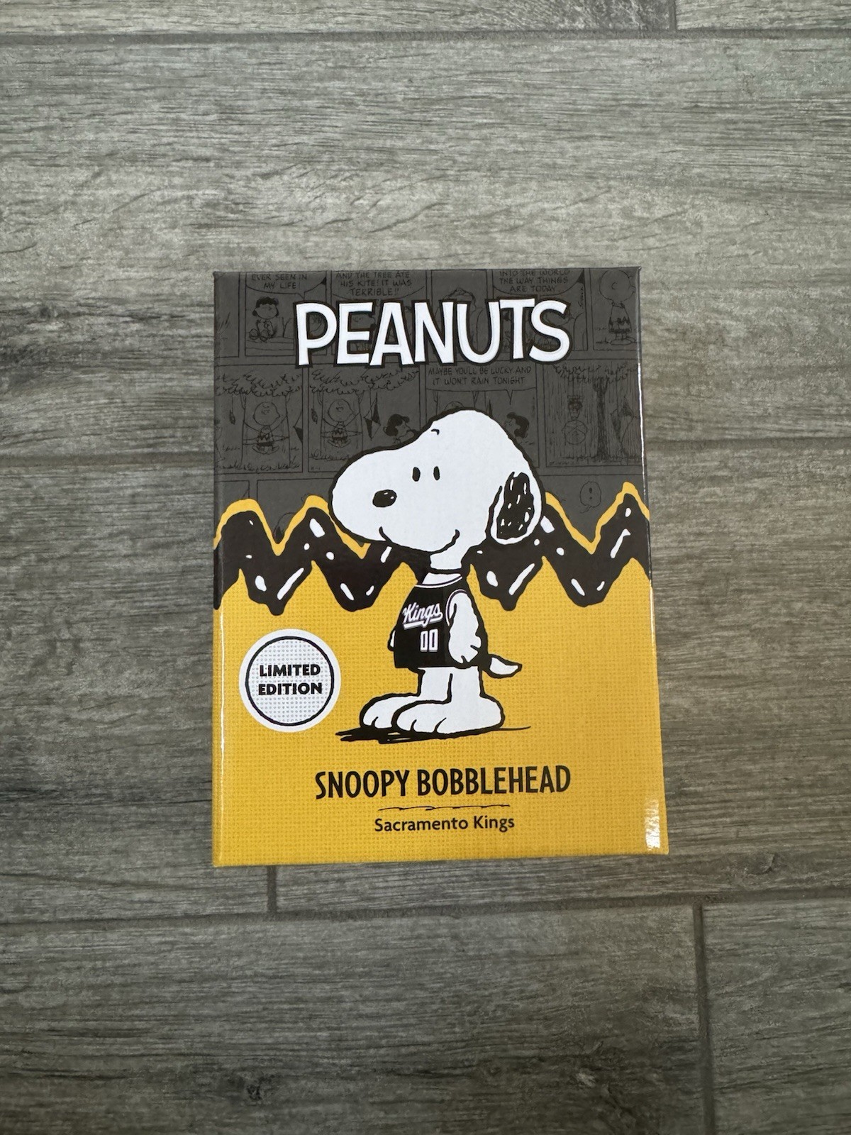 Sacramento Kings Snoopy Peanuts Bobblehead Sacramento Kings Snoopy Peanuts Bobblehead