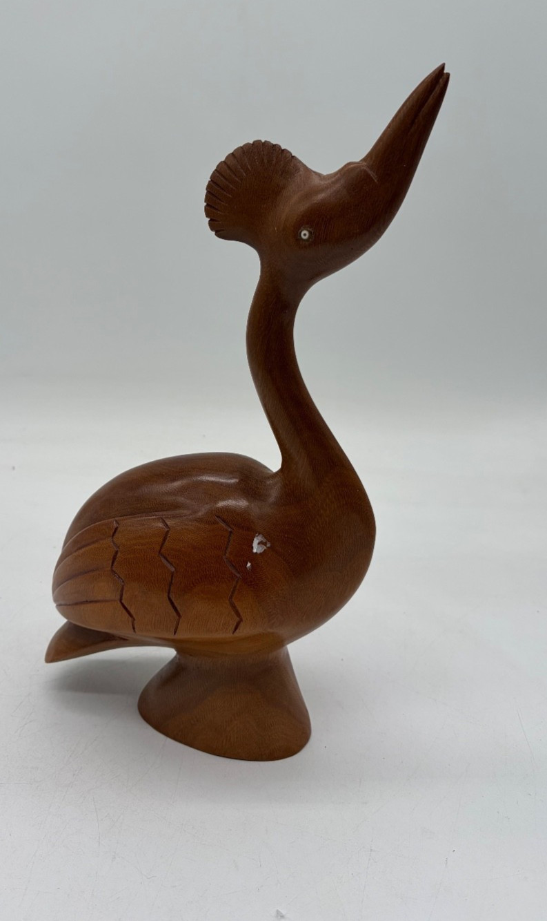 Vintage Hand-Carved Solid Wood Water Bird Carving Figurine No Brand Vintage Hand-Carved Solid Wood Water Bird Carving Figurine No Brand
