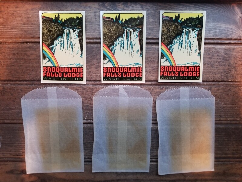 #1 Vtg Snoqualmie Falls Lodge WASHINGTON Original TRAVEL DECAL Souvenir Luggage #1 Vtg Snoqualmie Falls Lodge WASHINGTON Original TRAVEL DECAL Souvenir Luggage