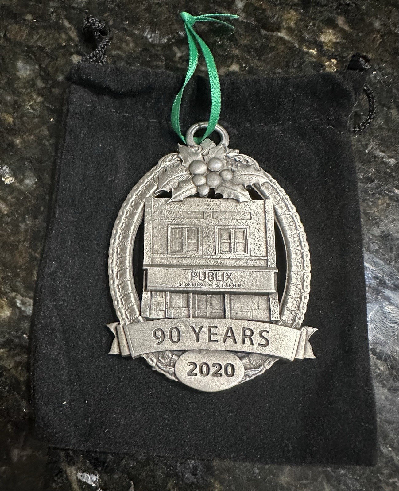 Publix 2020 Ornament Celebrating 90 Years w/Sleeve (Has Some Weight To It) Publix 2020 Ornament Celebrating 90 Years w/Sleeve (Has Some Weight To It)