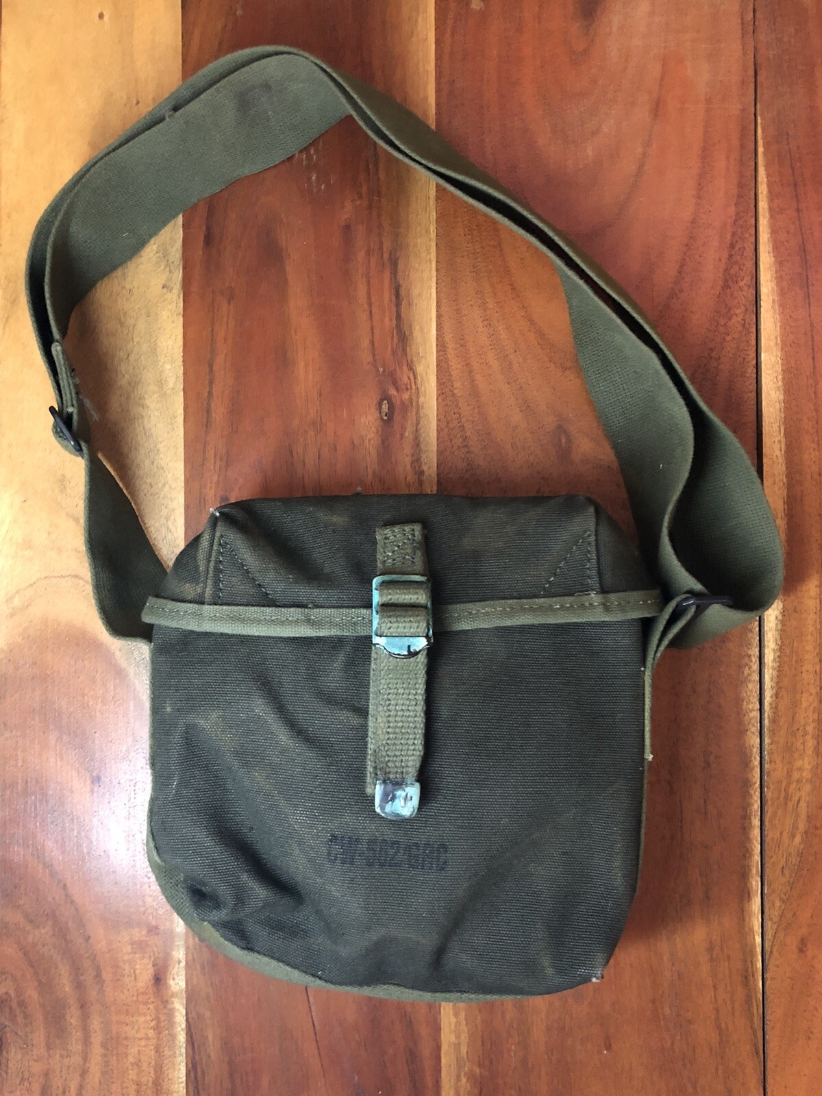 Vietnam Era U.S. CW-562/GRC Communication Radio Equipment Bag Strap For Cable Vietnam Era U.S. CW-562/GRC Communication Radio Equipment Bag Strap For Cable