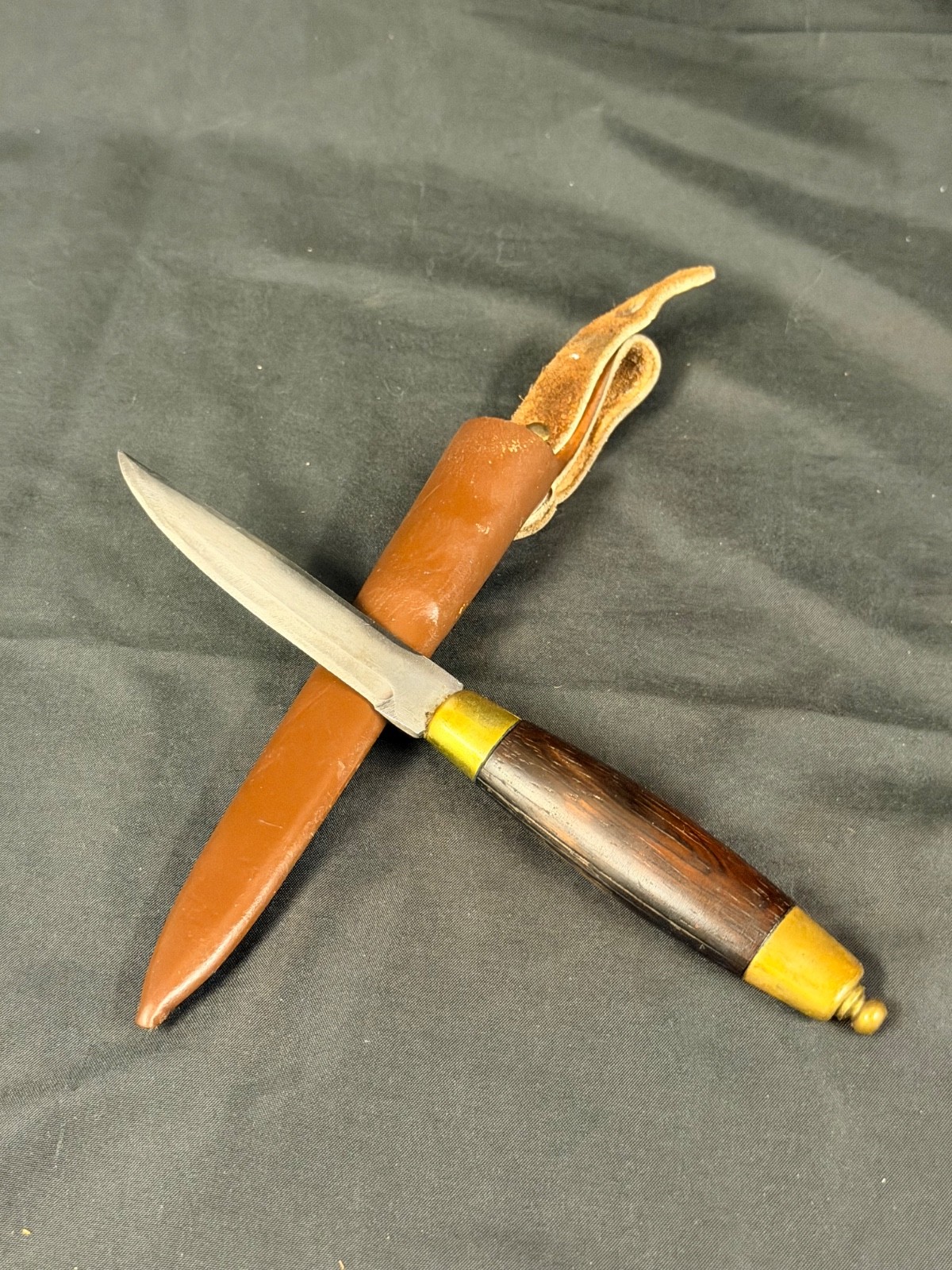 Vintage Erik Frost Mora Sweden Hunting Knife 95mm Blade Leather Sheath 200mm