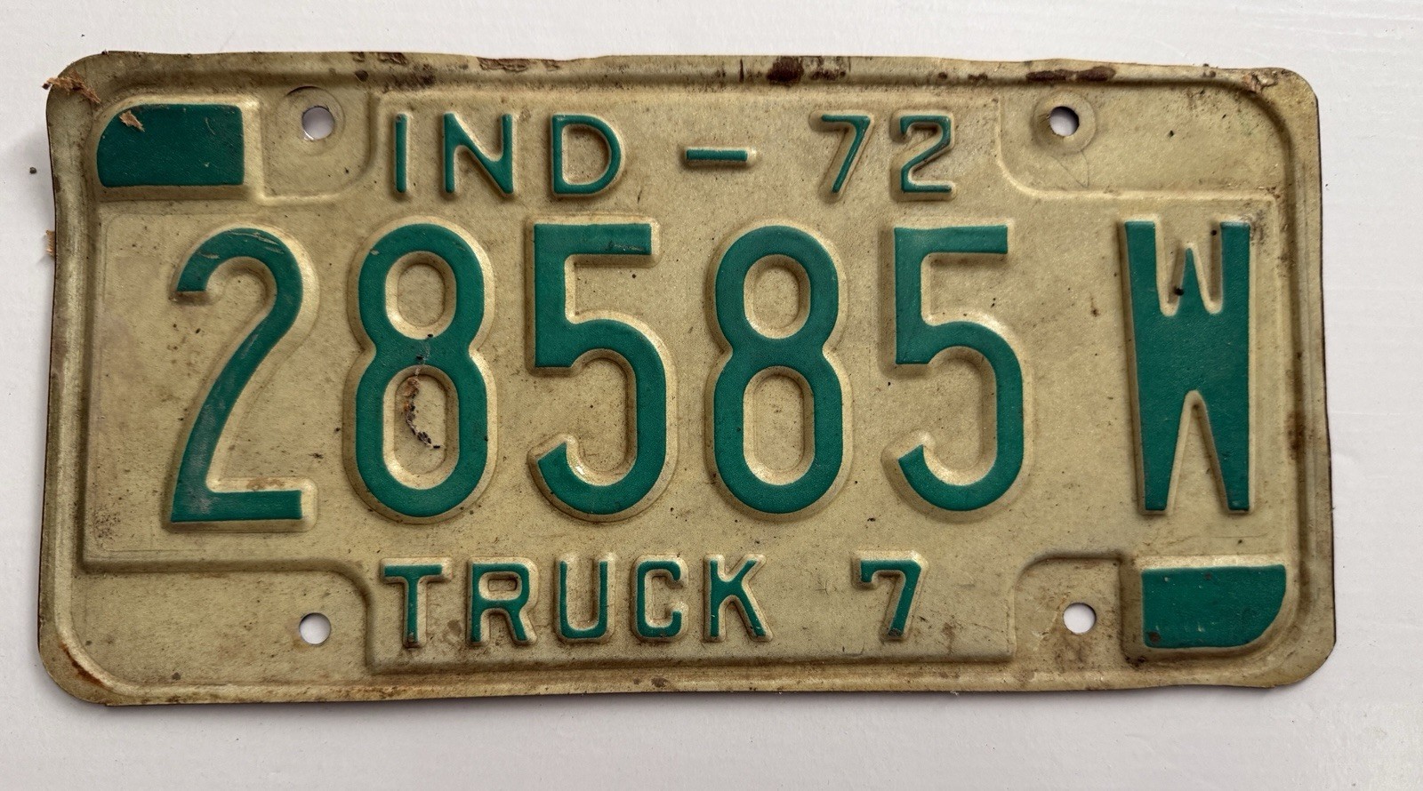 1972-1993 Vintage Indiana Truck And Car License Plates 17 Total Plates 1972-1993 Vintage Indiana Truck And Car License Plates 17 Total Plates