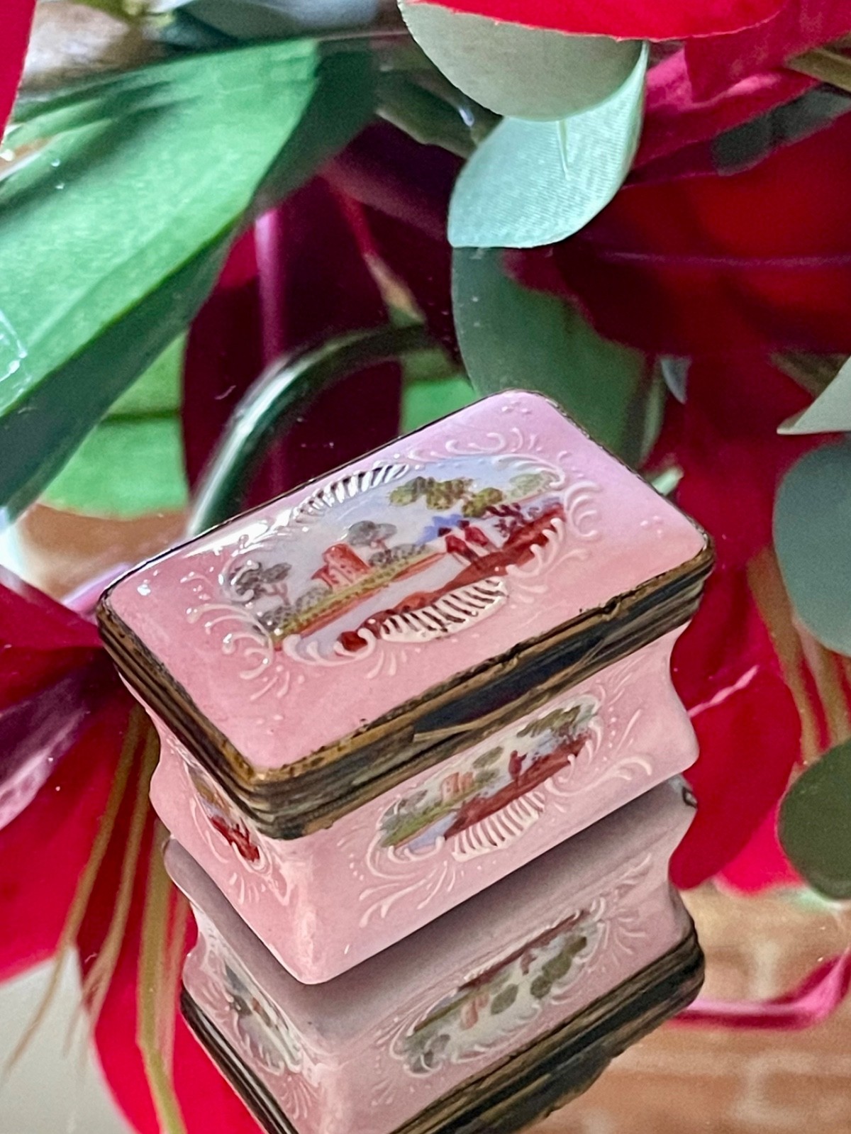 Antique 18thC South Staffordshire Bilston Enamel Snuff Patch Box Pink Rococo Antique 18thC South Staffordshire Bilston Enamel Snuff Patch Box Pink Rococo