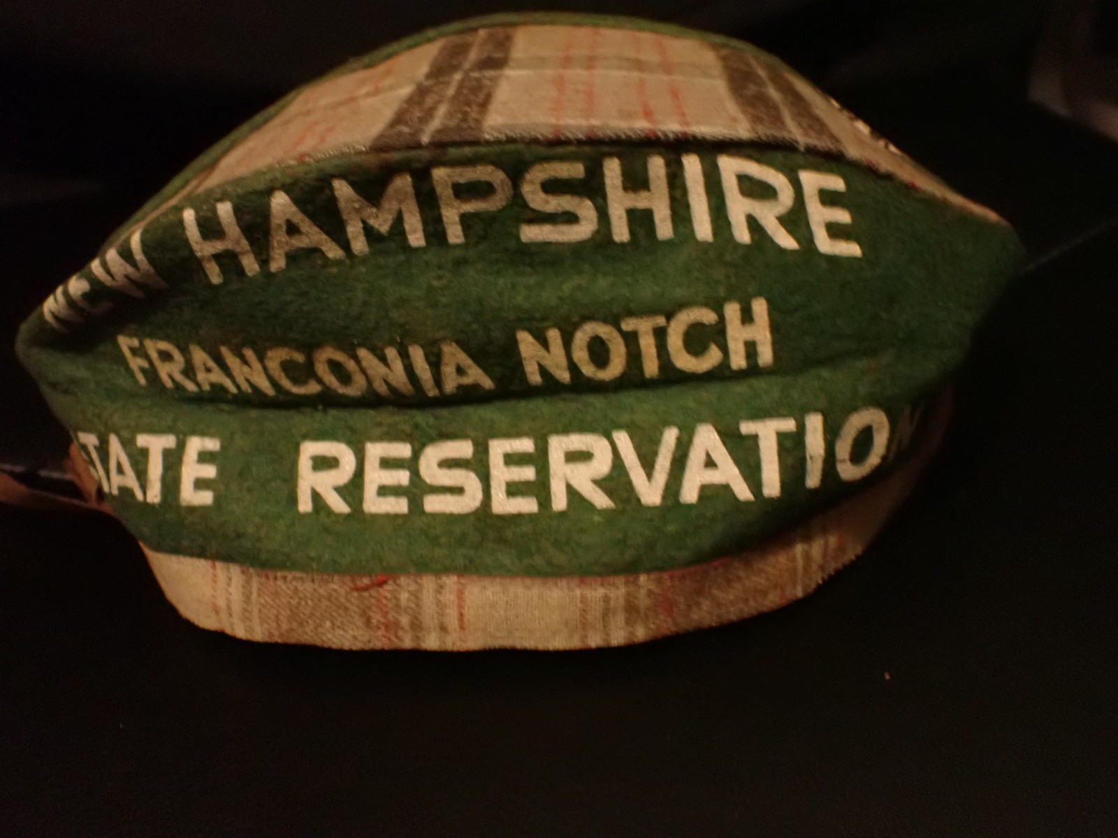NEW HAMPSHIRE STATE RESERVATION FRANCONIA NOTCH OLD MAN ON MOUTAIN SKIING HAT NEW HAMPSHIRE STATE RESERVATION FRANCONIA NOTCH OLD MAN ON MOUTAIN SKIING HAT