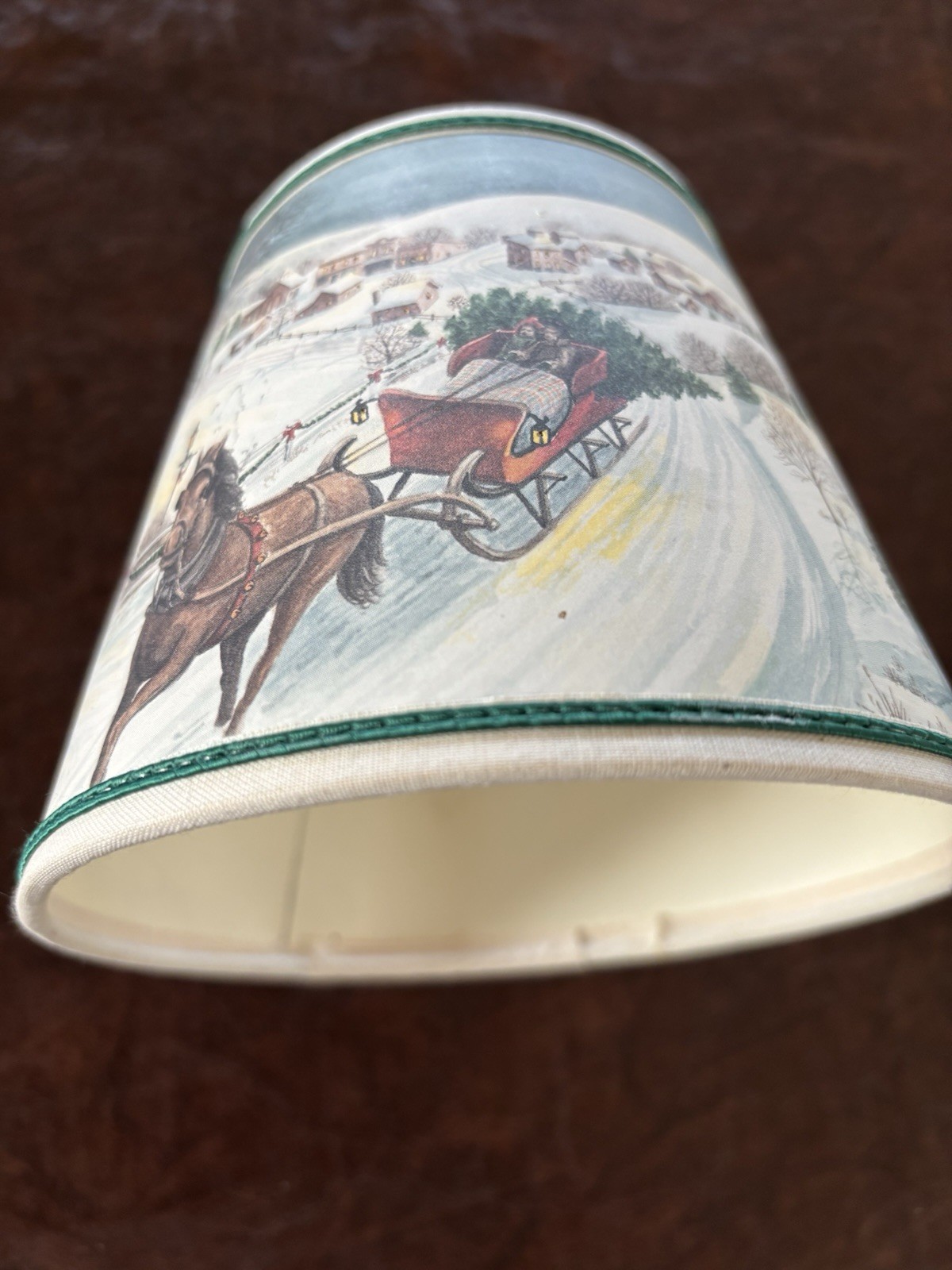 PRETTY LITTLE VINTAGE CHRISTMAS LAMP SHADE - EXCELLENT