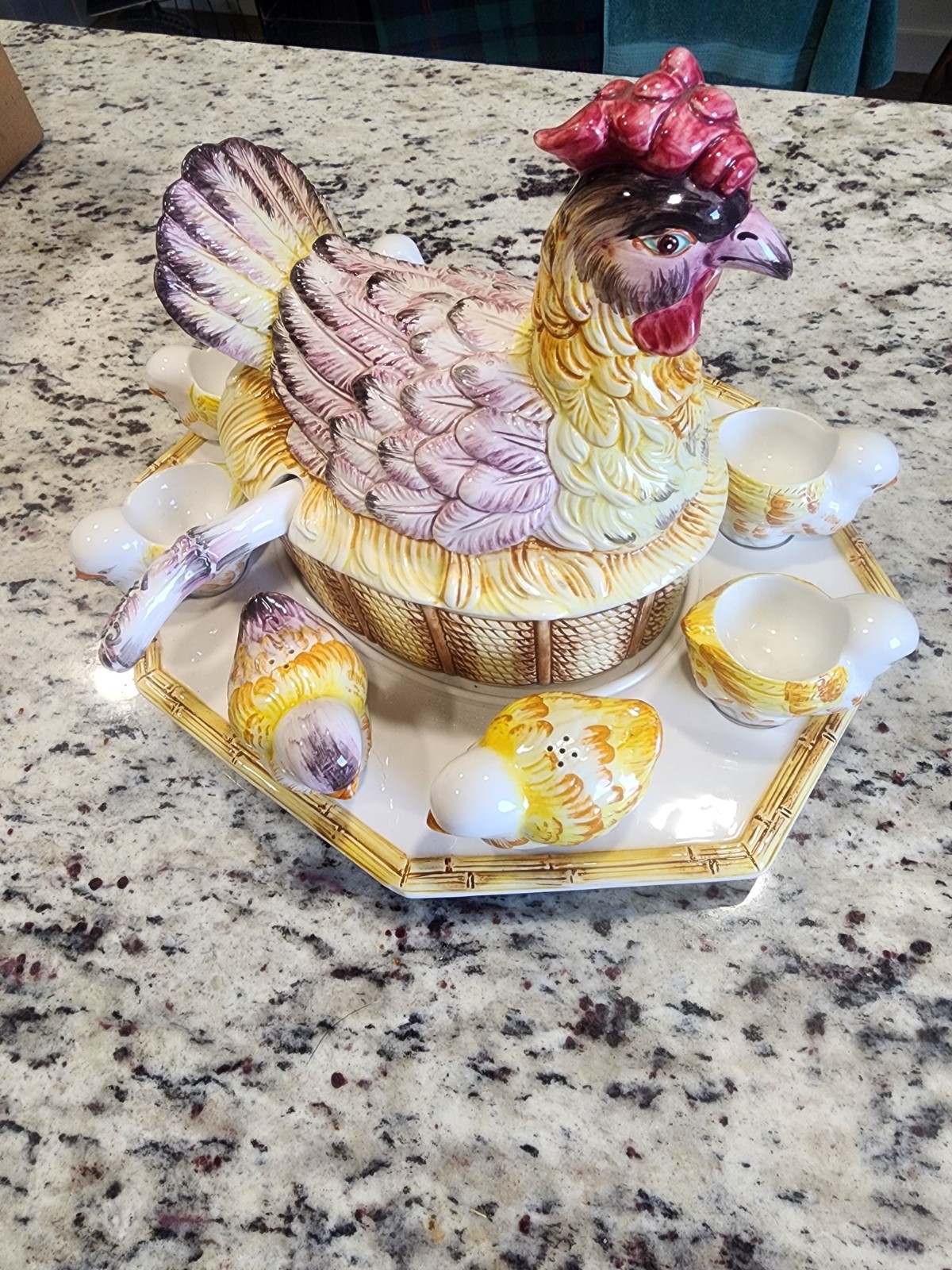 Vtg Italian majolica Hen On Nest With Chick Egg Holders, Salt, & Pepper Shaker Vtg Italian majolica Hen On Nest With Chick Egg Holders, Salt, & Pepper Shaker