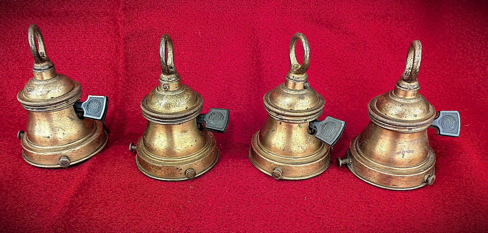 Antique Set of 4 Hubbell Lamp Socket with Customized Hubbell shade holders 2.25 Antique Set of 4 Hubbell Lamp Socket with Customized Hubbell shade holders 2.25