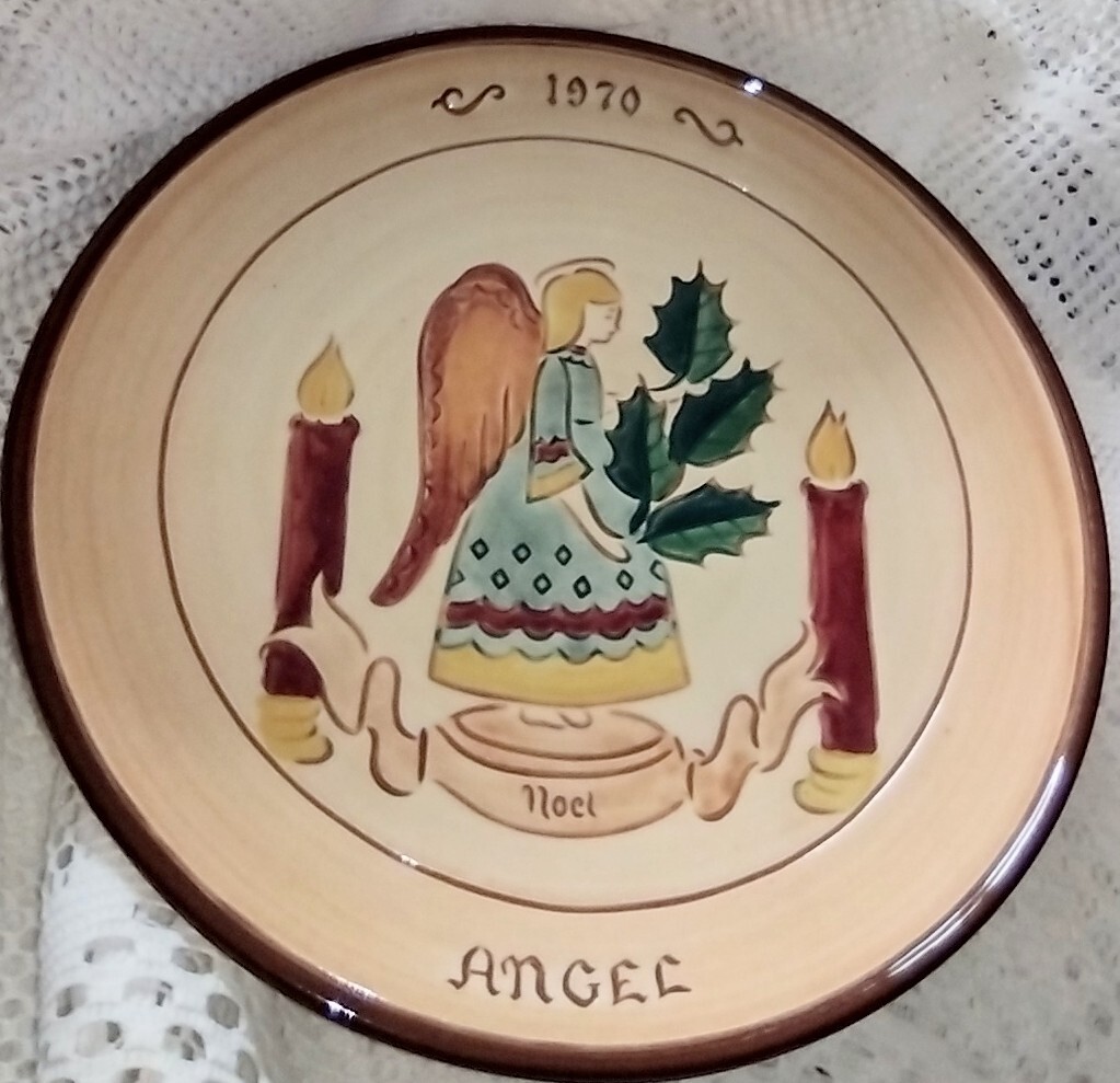 PENNSBURY POTTERY YULETIDE PLATE STUMAN FIRST EDITION 1970 ANGEL signed 8\ PENNSBURY POTTERY YULETIDE PLATE STUMAN FIRST EDITION 1970 ANGEL signed 8\