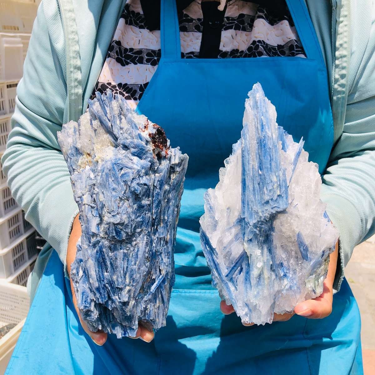 2pcs 6LB Natural Sodalite Blue Stone Rocks Chunks Crystal Mineral Specimens