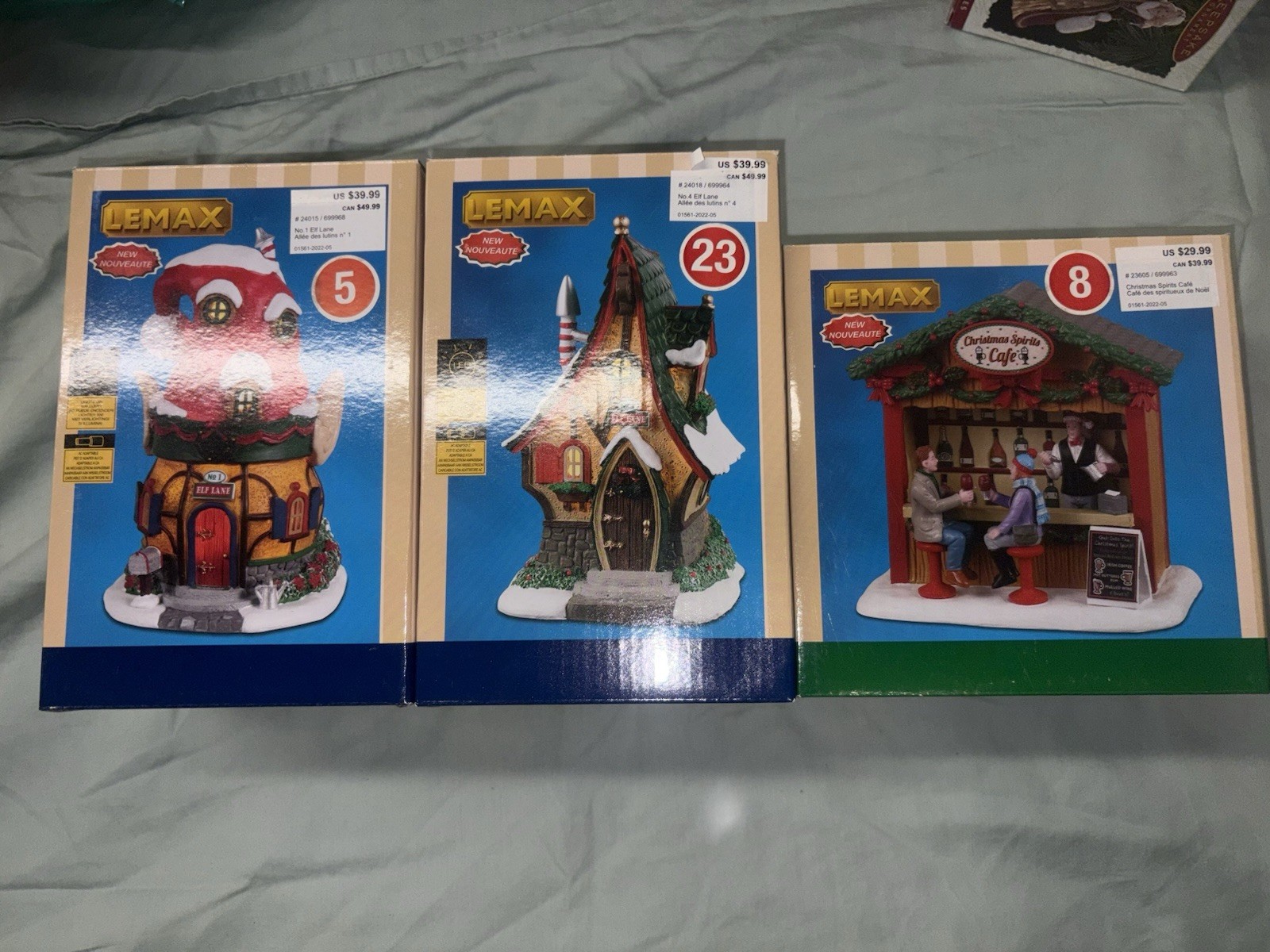 LOT OF 3 LEMAX CHRISTMAS VILLAGE HOUSES / ELF LANE NO. 1 AND 4, SPIRIT CAFE *nib LOT OF 3 LEMAX CHRISTMAS VILLAGE HOUSES / ELF LANE NO. 1 AND 4, SPIRIT CAFE *nib