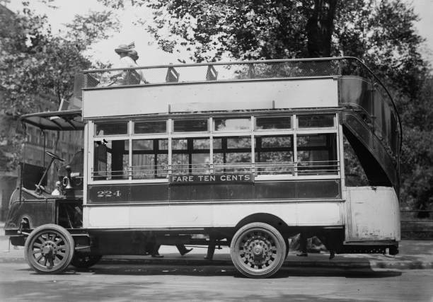 Double-decker bus on Fifth Avenue New York City ca 1910-1915 Old Photo Double-decker bus on Fifth Avenue New York City ca 1910-1915 Old Photo