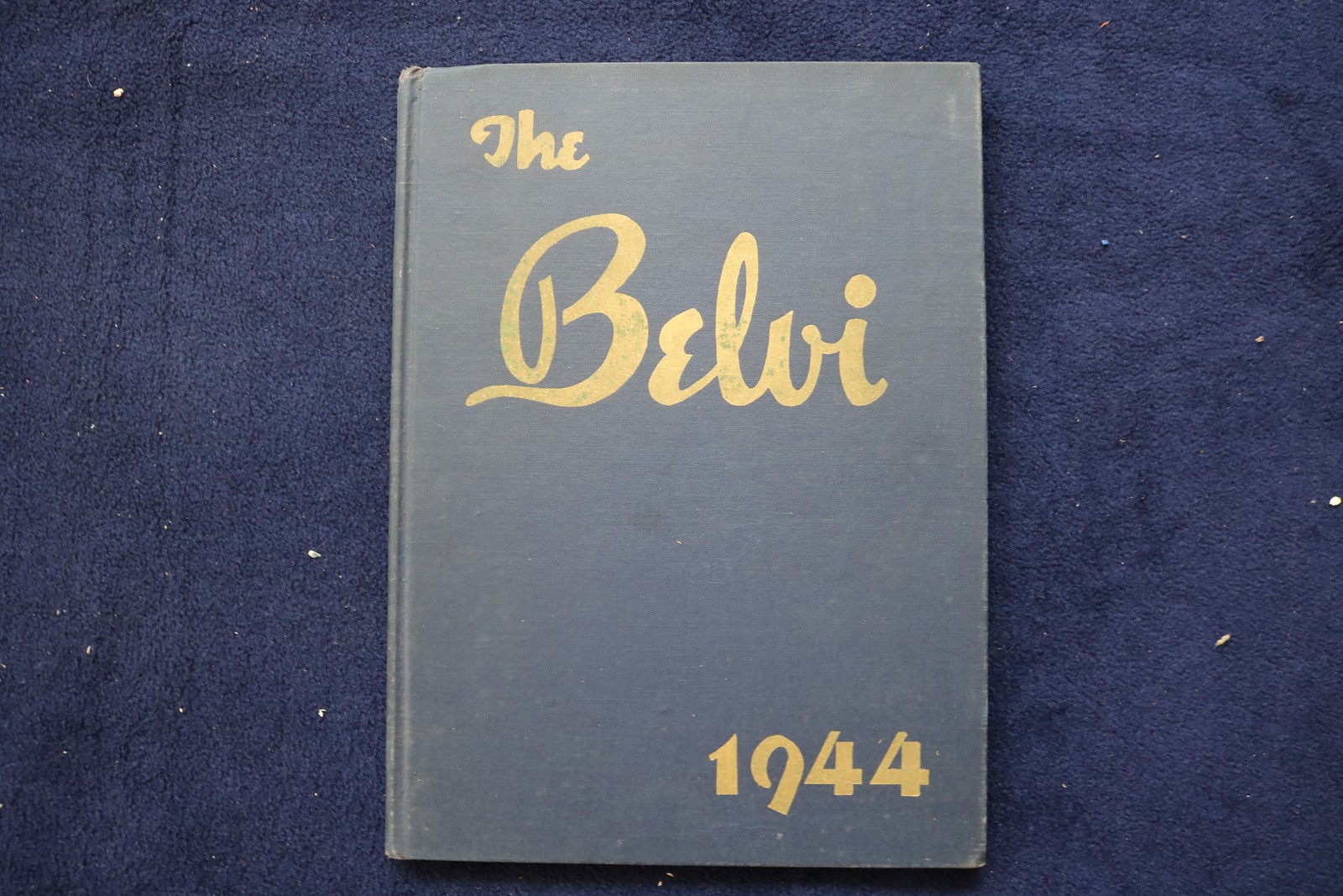 1944 THE BELVI BELVIDERE HIGH SCHOOL YEARBOOK - BELVIDERE, ILLINOIS - YB 3624 1944 THE BELVI BELVIDERE HIGH SCHOOL YEARBOOK - BELVIDERE, ILLINOIS - YB 3624