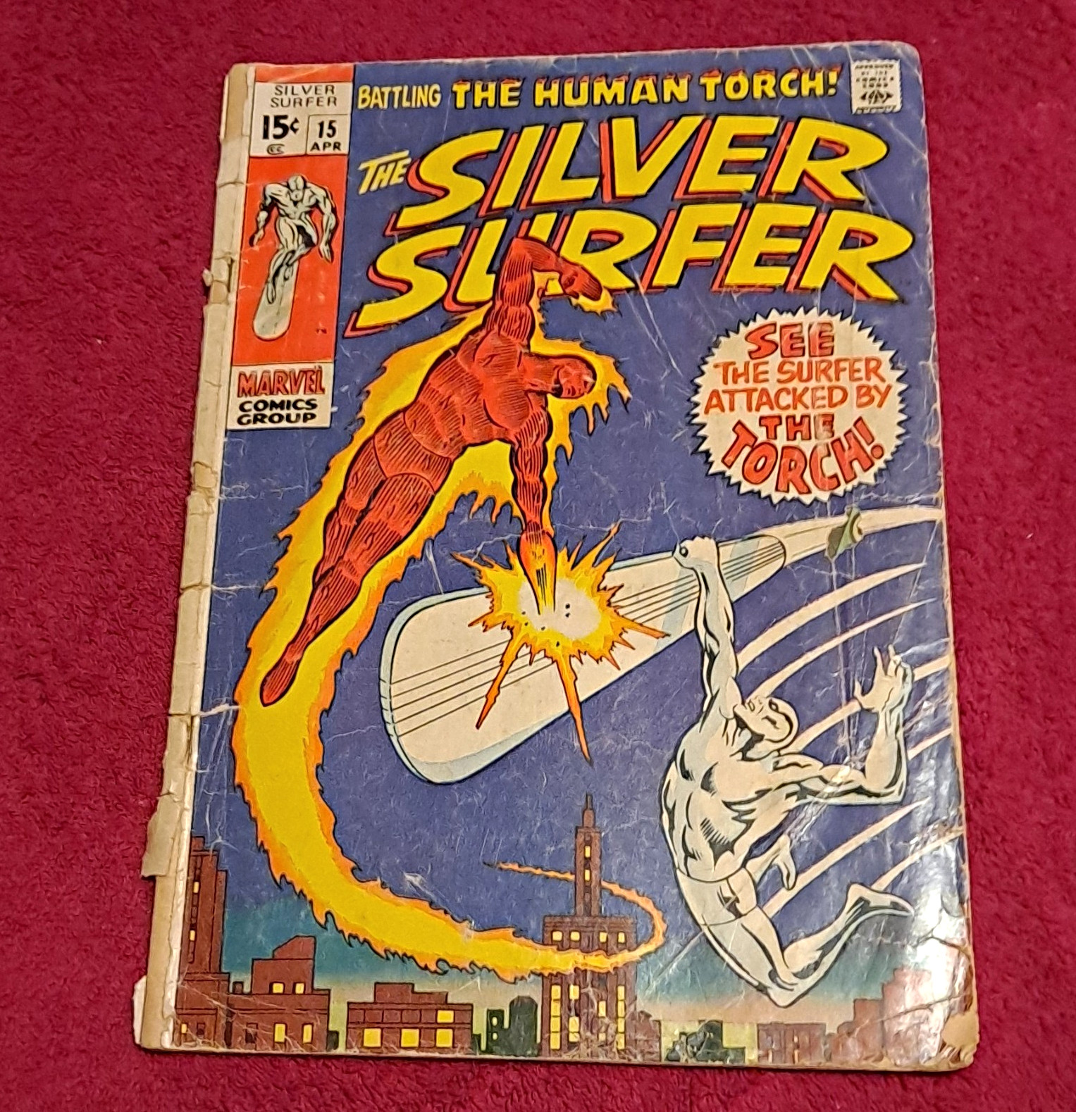 Marvel The Silver Surfer #15 (1970) Battling Human Torch Stan Lee John Buscema Marvel The Silver Surfer #15 (1970) Battling Human Torch Stan Lee John Buscema
