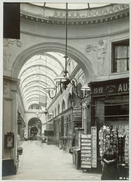 Galerie Vivienne number 20 22 row Anonymous photograph about 1880 - Old Photo