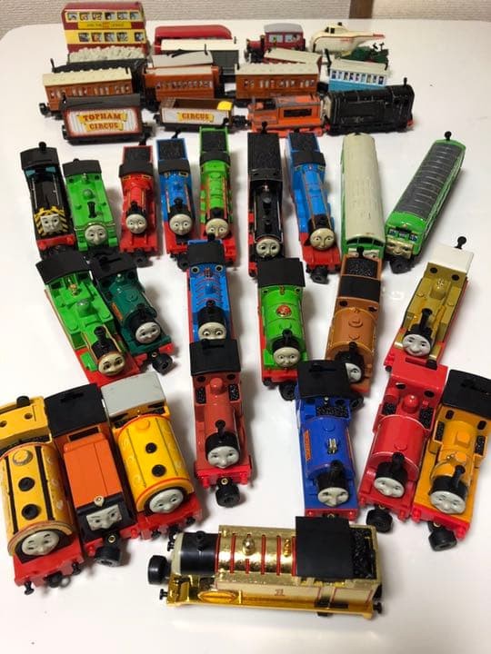 Thomas the Tank Engine Collection 42 Pieces Vintage 1990s Character Toys Age 15+ Thomas the Tank Engine Collection 42 Pieces Vintage 1990s Character Toys Age 15+