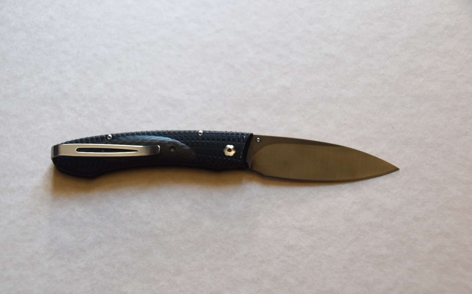 William Henry folding knife E6-3 - Carbon Fiber & T6061 Aluminum alloy frame William Henry folding knife E6-3 - Carbon Fiber & T6061 Aluminum alloy frame