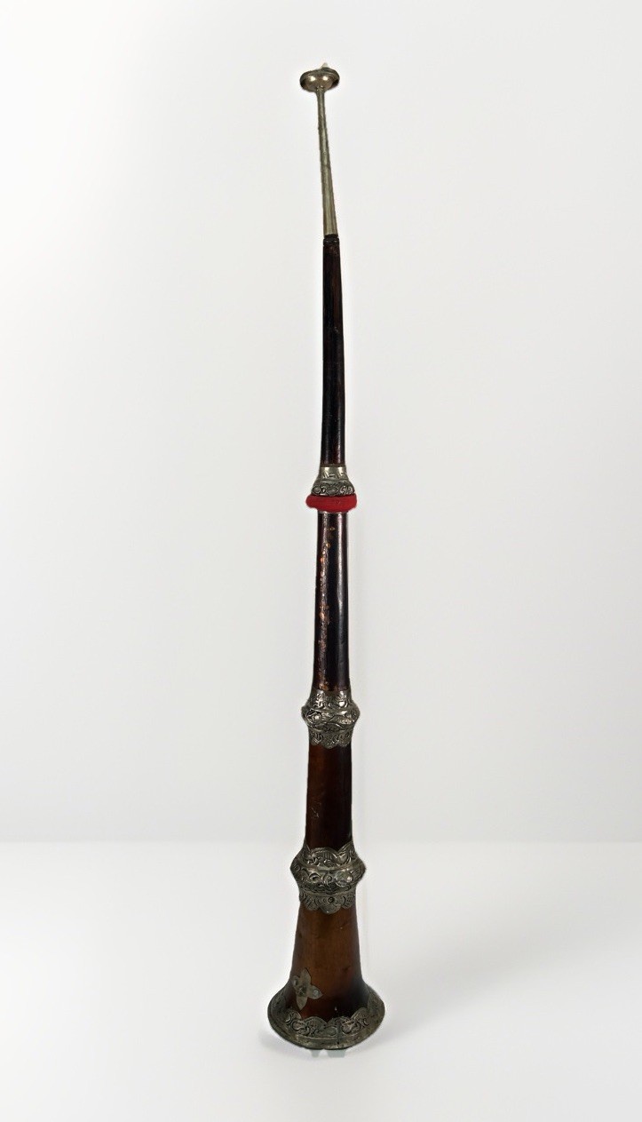 Tibetan Dungchen Horn Ritual Copper Silver Tone Telescoping Dragon 36″ 1960s VTG Tibetan Dungchen Horn Ritual Copper Silver Tone Telescoping Dragon 36″ 1960s VTG