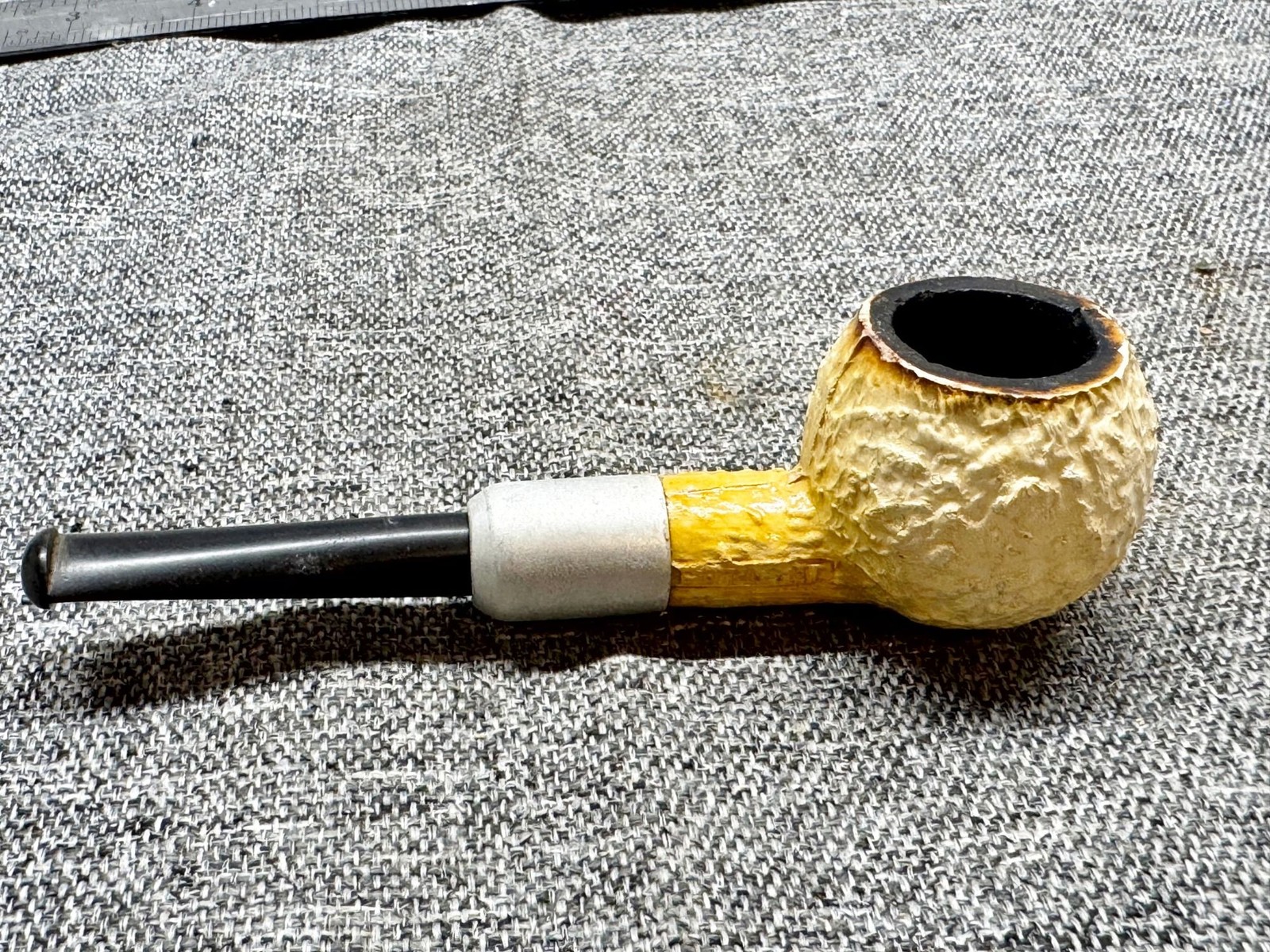 VINTAGE DMP SMOKING TOBACCO PIPE RUSTICATED BRIAR COLLECTIBLE ESTATE SCOTLAND VINTAGE DMP SMOKING TOBACCO PIPE RUSTICATED BRIAR COLLECTIBLE ESTATE SCOTLAND