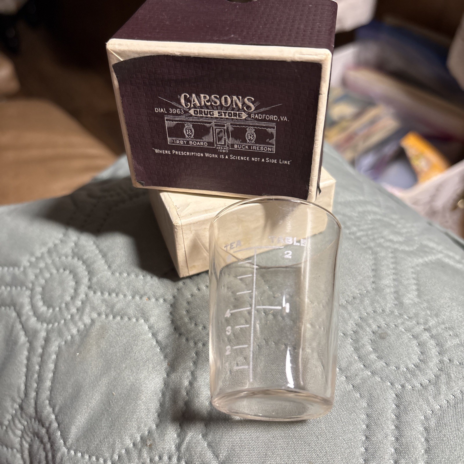 Vtg RARE Carson’s Drug Store Radford VA Medicine Measuring Glass Pharmacy Box