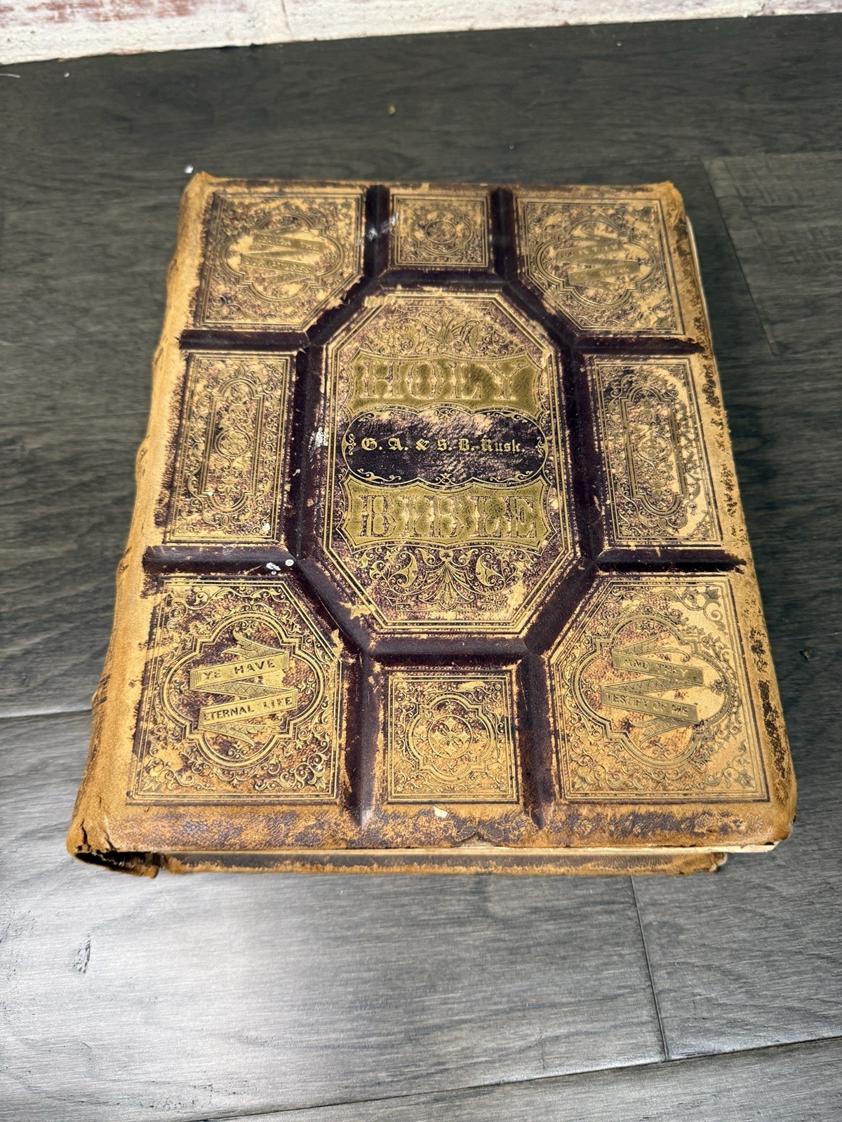 Antique 1880's Carved Leather Holy Bible Old And New Testaments Ornate AS IS Antique 1880's Carved Leather Holy Bible Old And New Testaments Ornate AS IS