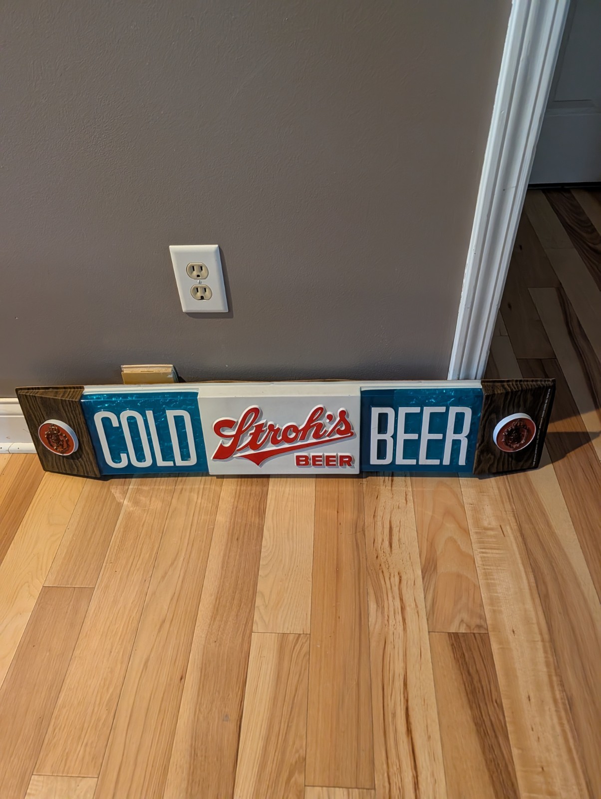 Rare 70s Strohs Beer Cold Beer Vintage Sign Rare 70s Strohs Beer Cold Beer Vintage Sign