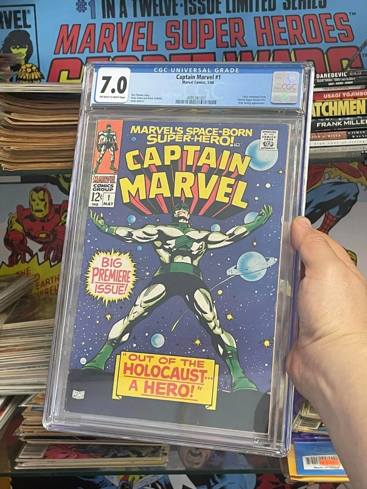 Captain Marvel #1 (CGC 7.0 - 1973) Roy Thomas. Colan. Key 1st Issue.