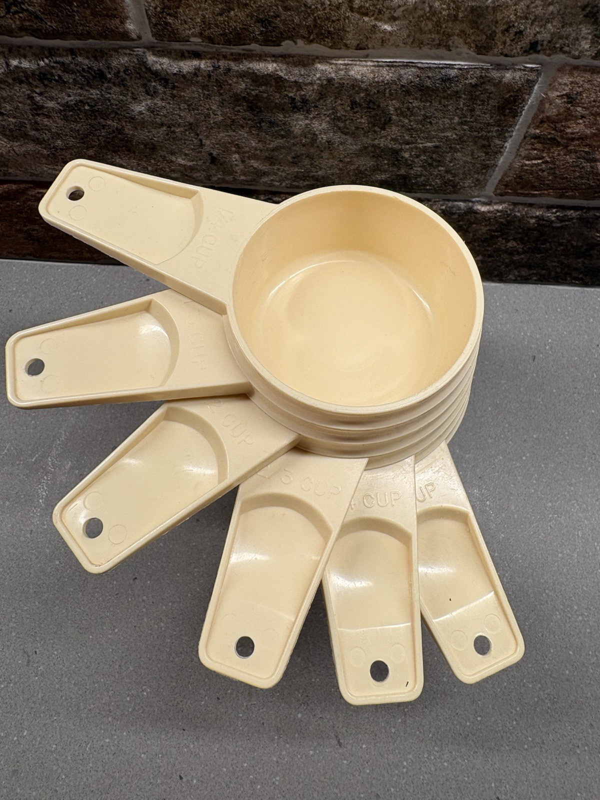 Vintage Complete Set of 6 Almond Tupperware Nesting Measuring Cups Cream Beige Vintage Complete Set of 6 Almond Tupperware Nesting Measuring Cups Cream Beige