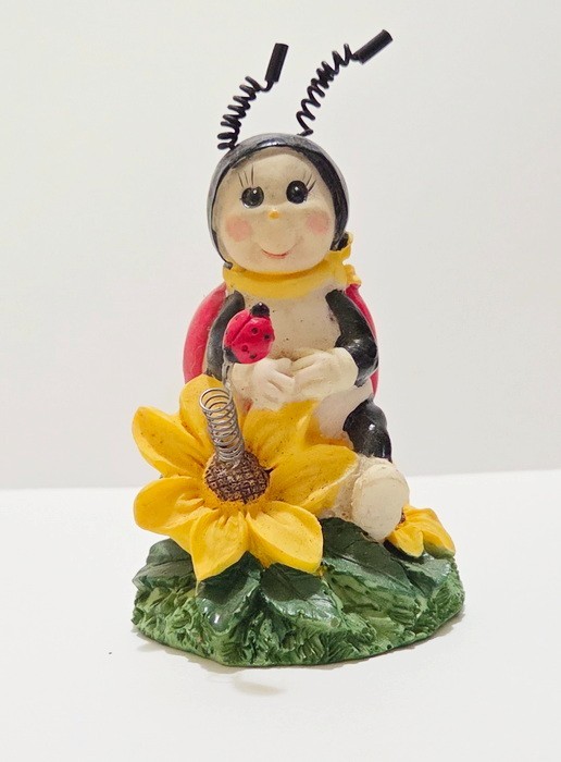 Bumble Bee Figurine Regency Products, China, 2nd we have Great Condition Bumble Bee Figurine Regency Products, China, 2nd we have Great Condition