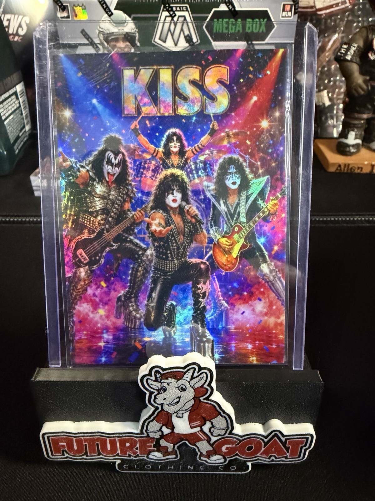 Kiss CUSTOM Novelty Refractor Art Card.