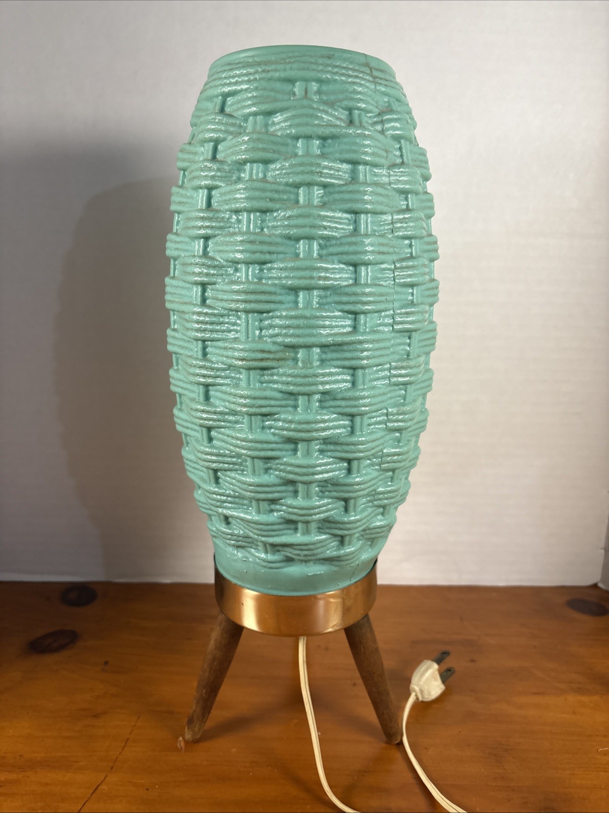 Vintage MCM Teal Basket Weave Beehive Rocket Lamp Vintage MCM Teal Basket Weave Beehive Rocket Lamp
